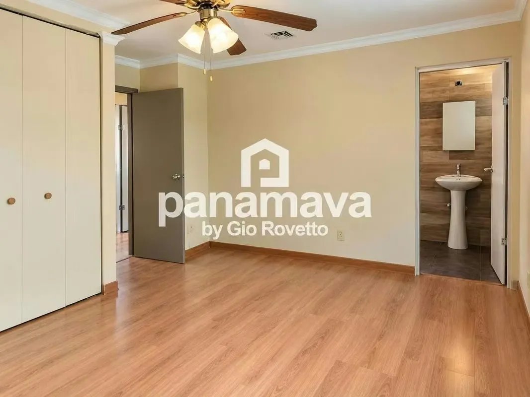 Rental House Clayton