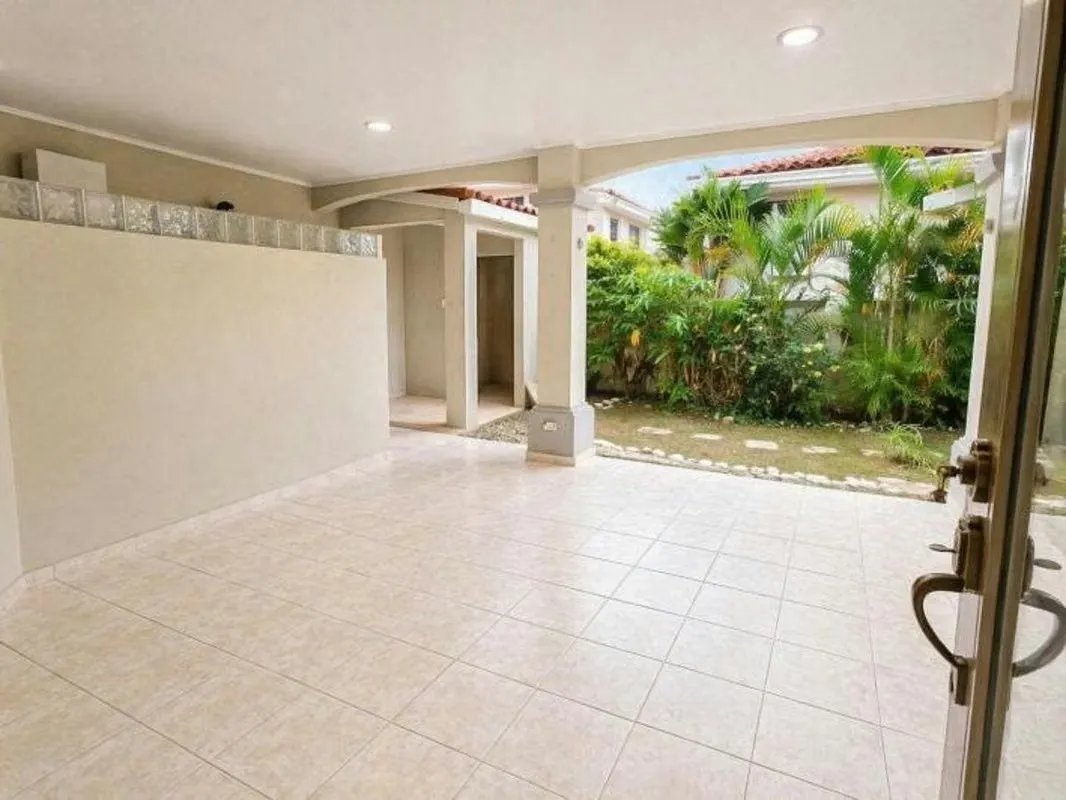 Casa à Venda em Albrook