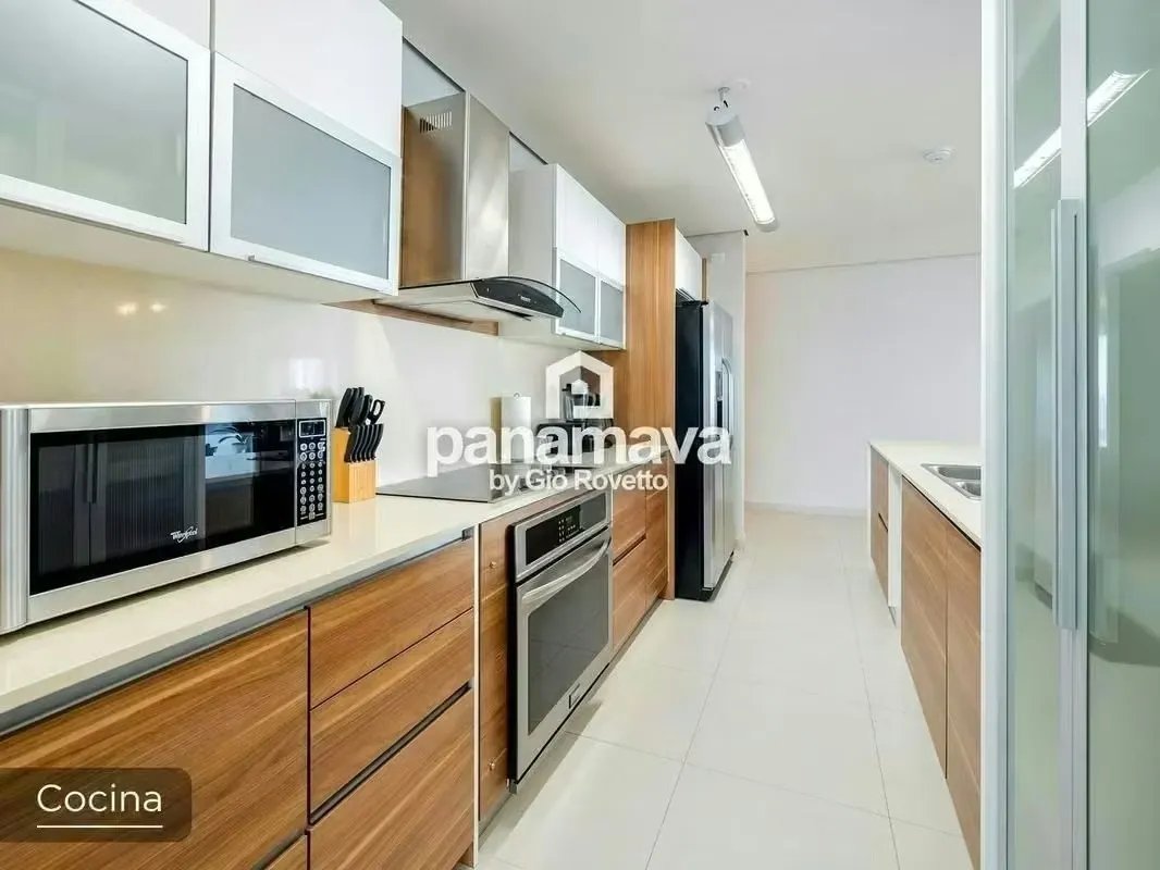 Apartamento para Alugar em Costa Del Este