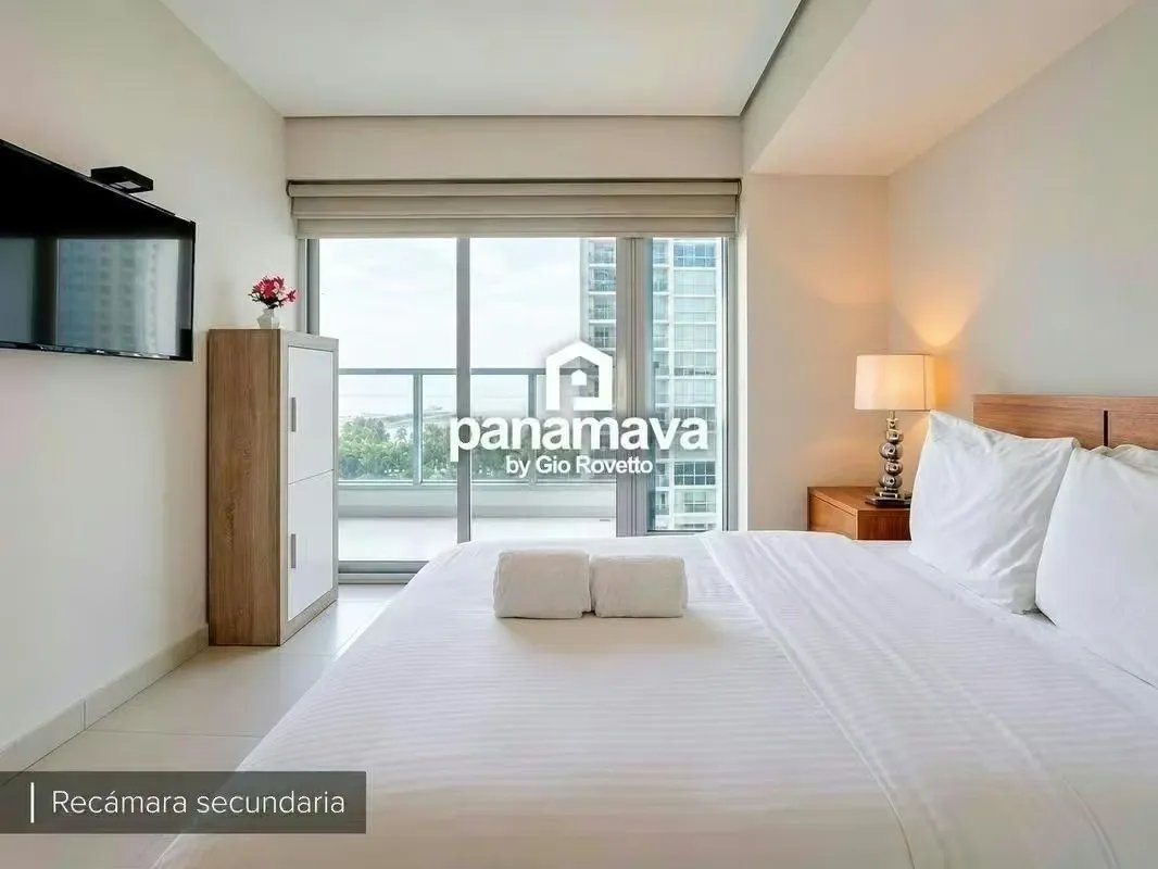 Apartamento para Alugar em Costa Del Este