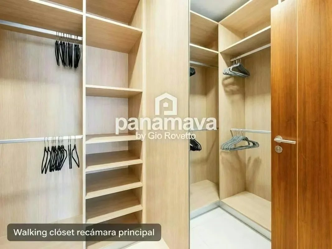 Apartamento para Alugar em Costa Del Este