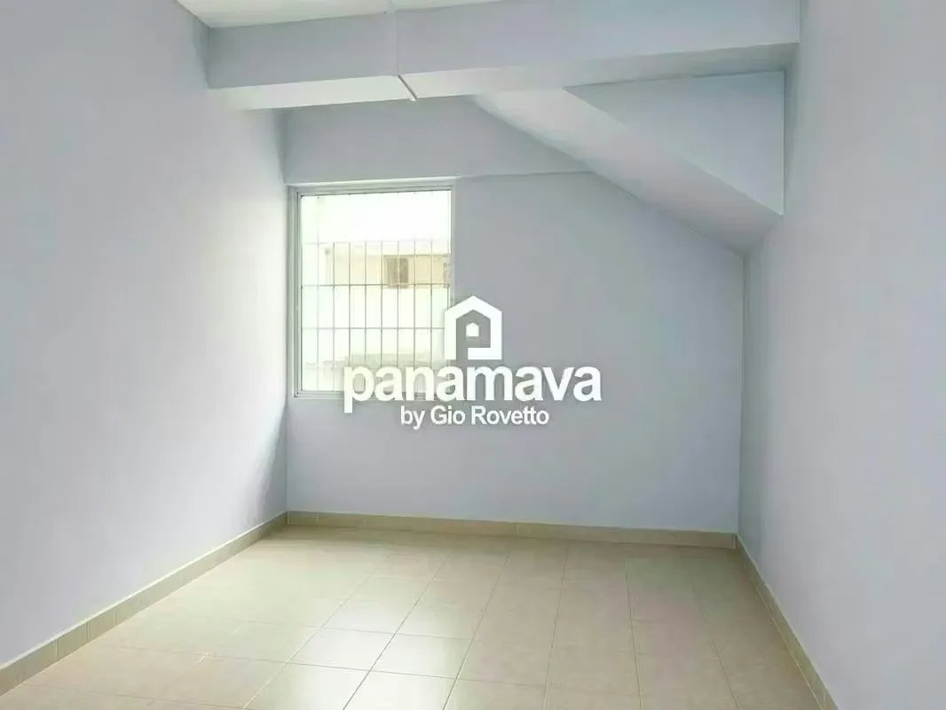 Casa à Venda em Betania