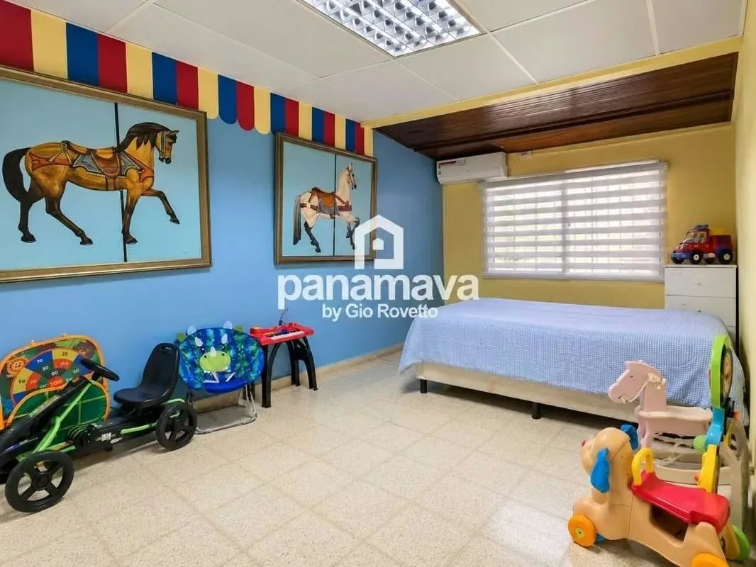 Casa à Venda em Betania