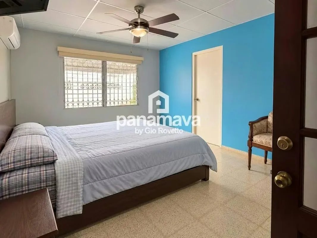 Casa à Venda em Betania