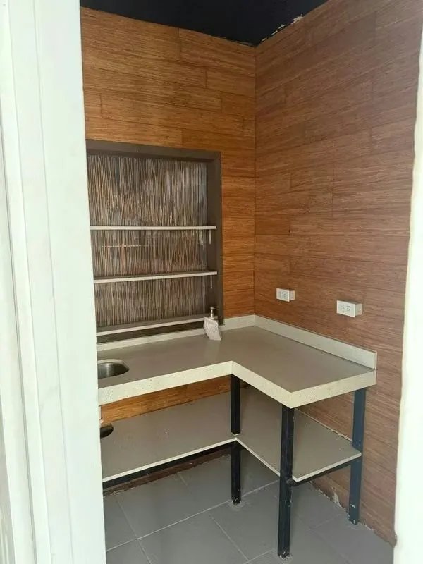 Ponto Comercial para Alugar em Costa Del Este
