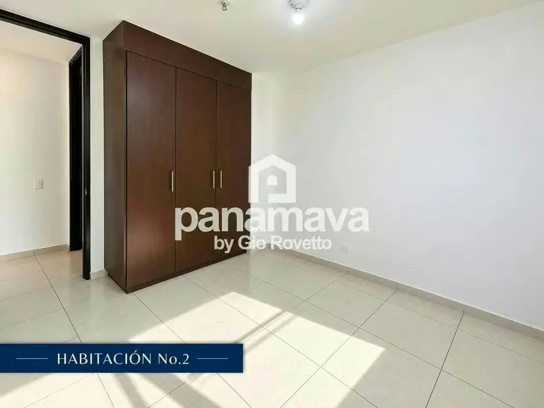 Apartamento à Venda em El Bosque