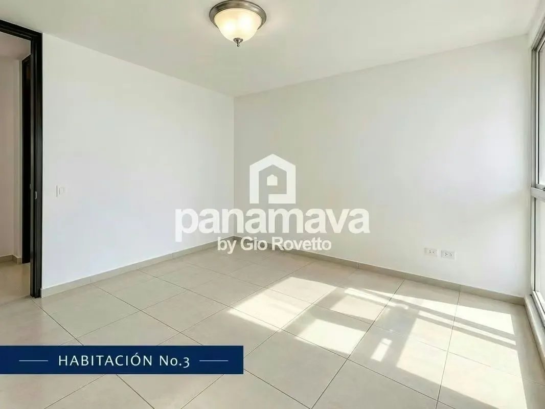 Apartamento à Venda em El Bosque