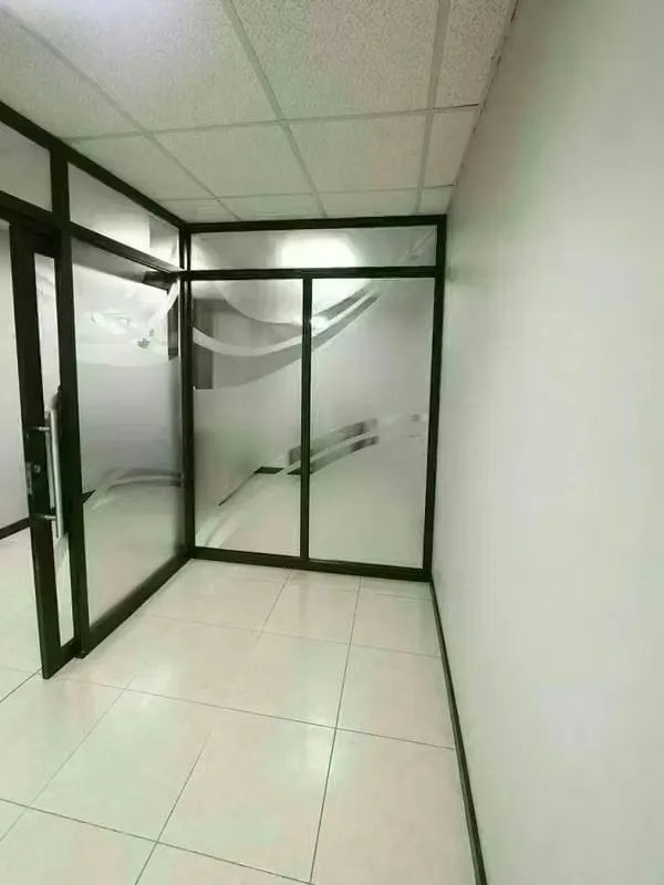 Venta Oficina Comercial Bella Vista