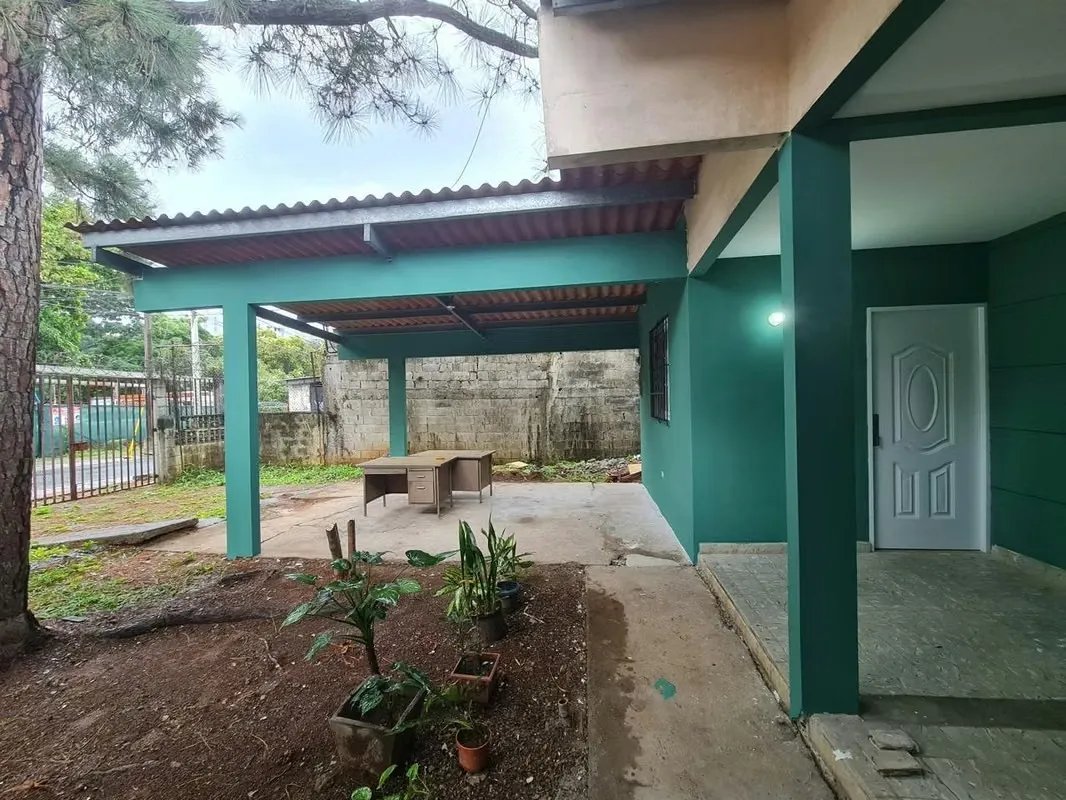 Casa à Venda em Carrasquilla