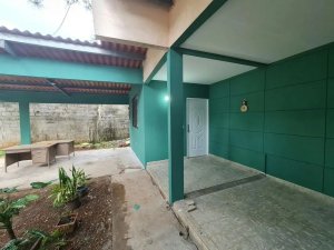 TWO (2) HOUSES FOR SALE, CARRASQUILLA, STEPS FROM OMAR PARK …