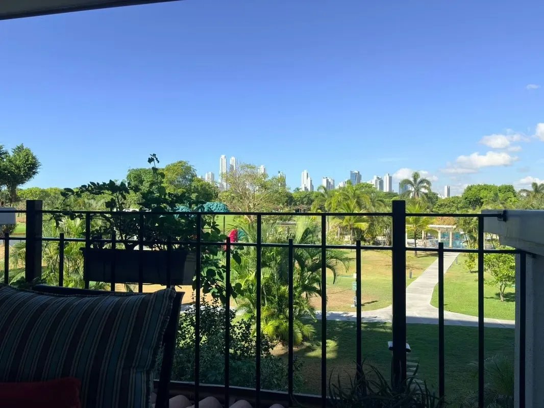 Venta de apartamento en The Reserve Santa María listo para ocupar