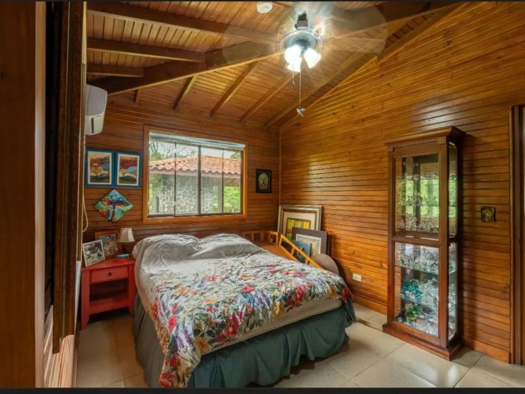 VENTA CASA TIPO RANCHO EN EL VALLE DE ANTÓN COCLÉ