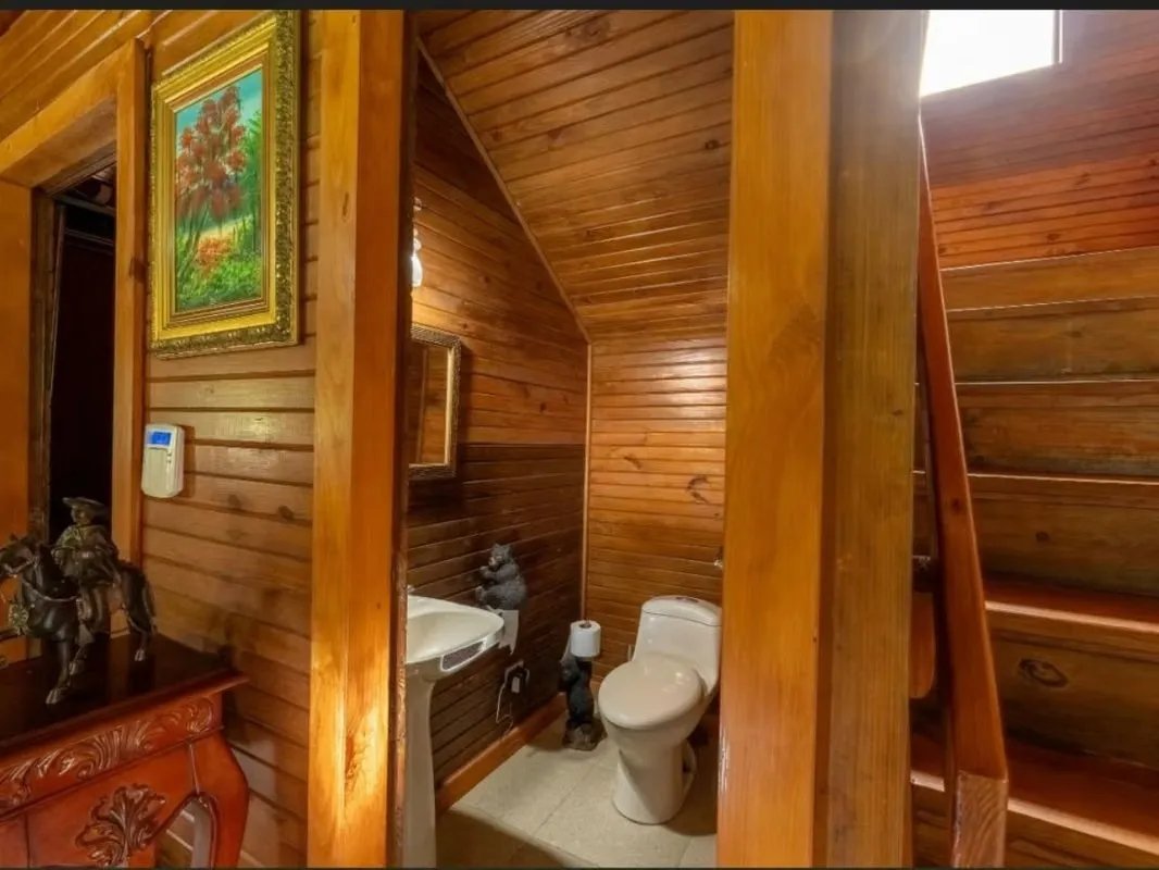 VENTA CASA TIPO RANCHO EN EL VALLE DE ANTÓN COCLÉ