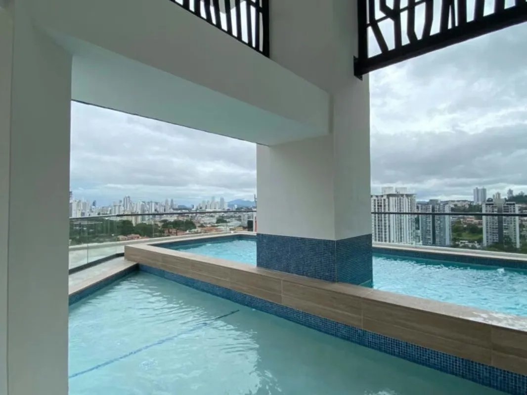 VENTA APARTAMENTO EN HATO PINTADO PH BELLA VEDUTA