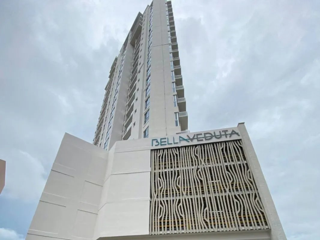 VENTA APARTAMENTO EN HATO PINTADO PH BELLA VEDUTA