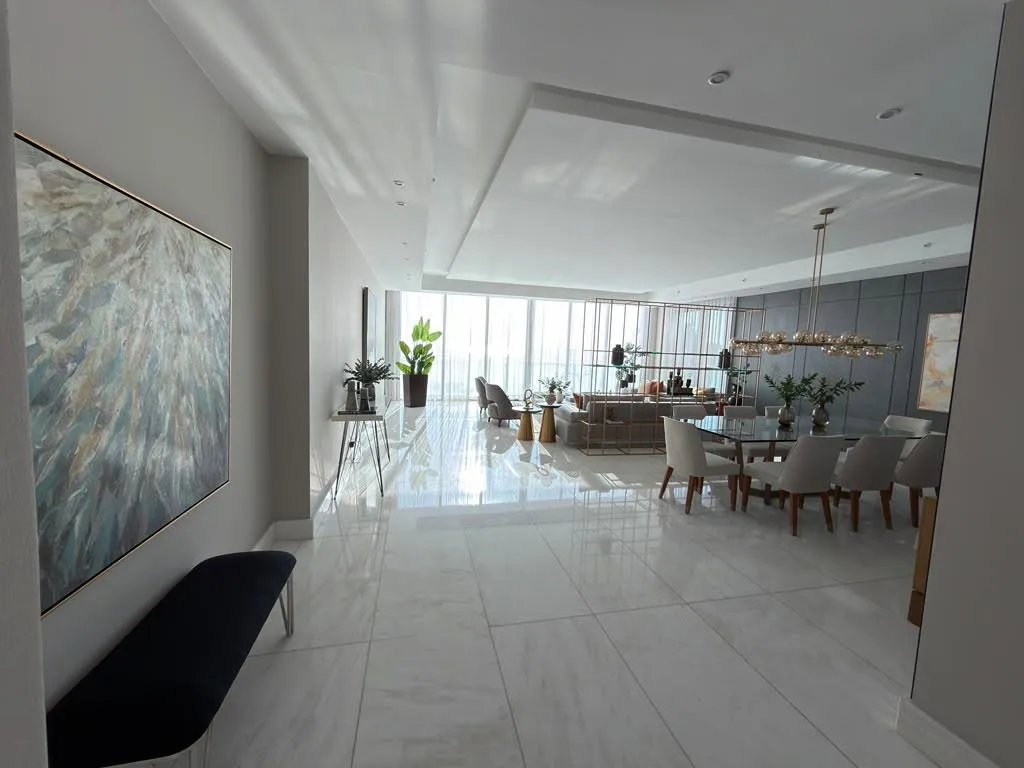 Apartamento à Venda em Punta Pacifica