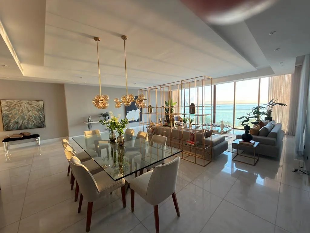 Apartamento à Venda em Punta Pacifica