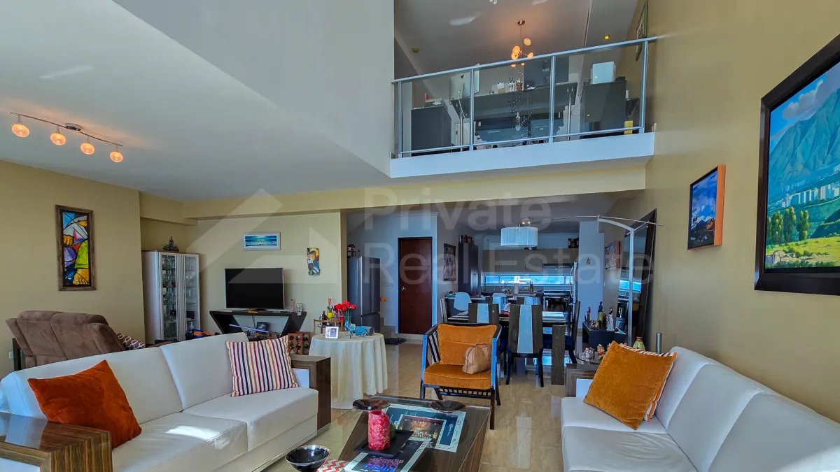 Apartamento à Venda em Avenida Balboa