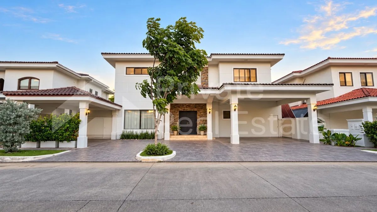 Casa à Venda em Costa Del Este