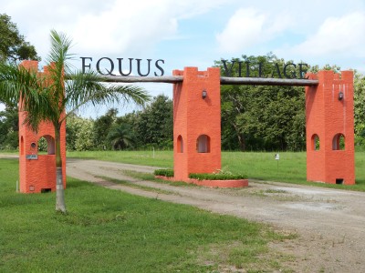 18388 - Pedasí - houses - equus village