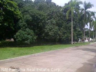 2355 - Amador Causeway - apartments - altos de amador