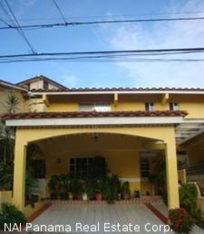 2423 - Altos de panama - casas