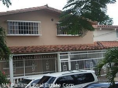 2465 - Condado del rey - casas