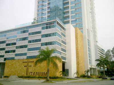 25256 - Costa del este - apartamentos - titanium tower