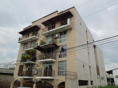 25277 - 12 de octubre - apartments