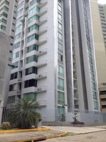 31623 - Costa del este - apartamentos