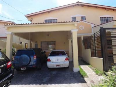 31624 - Ciudad de Panamá - casas - altos de cerro viento