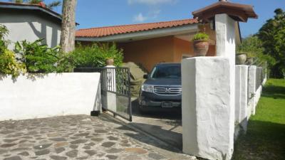 32764 - El valle de anton - properties