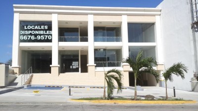 33119 - Panamá - locales - centennial mall