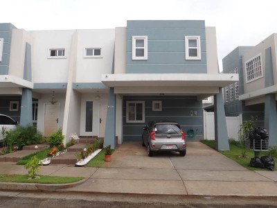 34731 - Brisas del golf - casas