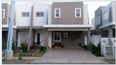 35882 - San Miguelito - houses