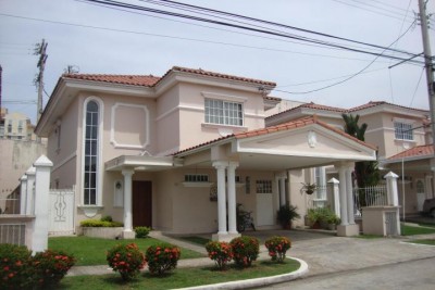 37073 - Altos de panama - casas