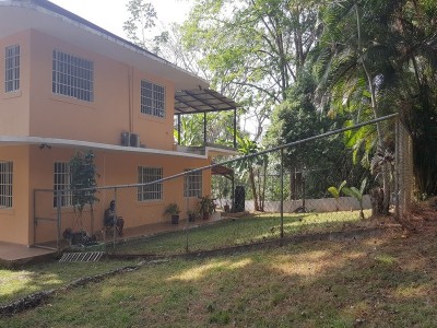 39062 - Curundú - casas - altos de curundu