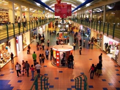 40889 - Ancon - locales - albrook mall