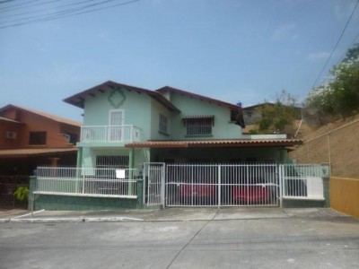 40908 - San Miguelito - casas - altos de san rafael