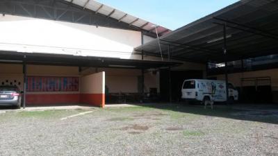 44002 - Tocumen - commercials