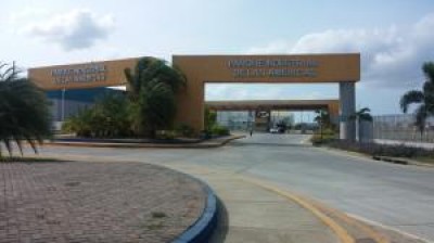 45595 - Tocumen - commercials