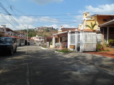 45860 - Condado del rey - houses