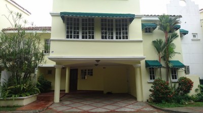 50952 - Altos del golf - casas