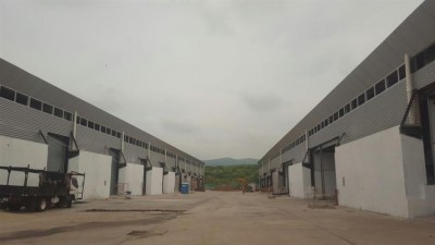 51619 - Tocumen - commercials