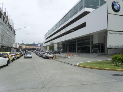 55868 - Costa del este - oficinas - bmw center