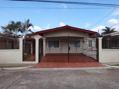 64022 - Brisas del golf - casas