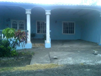 6758 - San Miguelito - houses