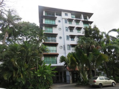 70123 - Amador Causeway - apartments