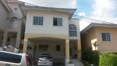 75783 - San Miguelito - houses