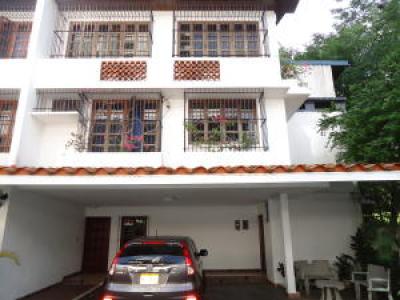 78611 - Altos del golf - casas